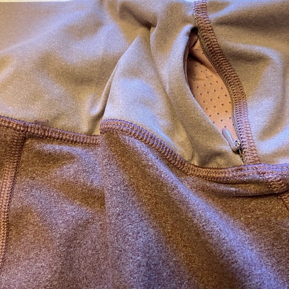 Fabletics Cropped Workout Leggings - Picture 7 of 8